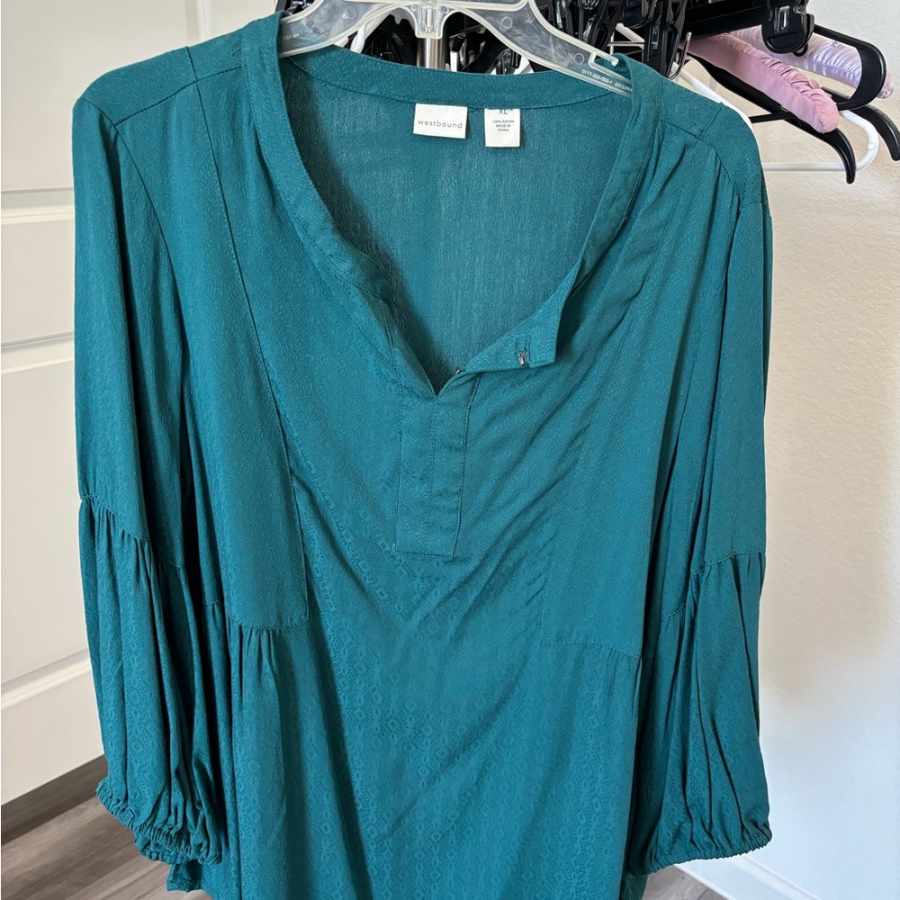 Universal Thread Teal Long Sleeve Blouse